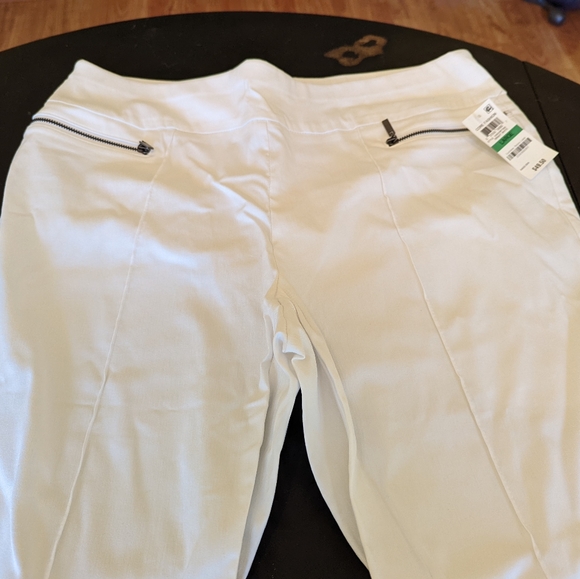 Style & Co White Capris NWT - Picture 5 of 7